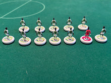 Load image into Gallery viewer, Nigeria World Cup 2018 Team on Complete Bases
