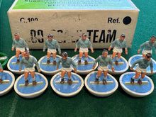 Load image into Gallery viewer, Subbuteo HW Team Manchester City Ref 5
