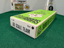 Load image into Gallery viewer, Subbuteo HW Team Hearts Ref 27
