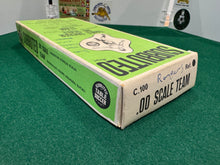Load image into Gallery viewer, Subbuteo HW Team Chesterfield Ref 2
