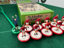 Load image into Gallery viewer, Subbuteo LW HP Barnsley/ Kalmar Ref 289
