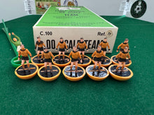 Load image into Gallery viewer, Subbuteo HW Team Wolverhampton Wanderers Ref 77
