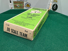 Load image into Gallery viewer, Subbuteo HW Team Celtic Ref 25
