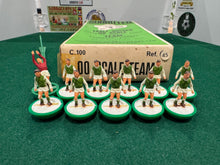 Load image into Gallery viewer, Subbuteo HW Team Hibernian Ref 45
