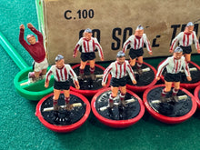 Load image into Gallery viewer, Subbuteo HW Team Southampton Ref 9

