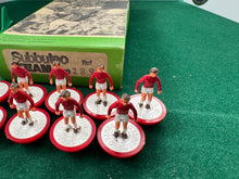Load image into Gallery viewer, Subbuteo LW HP Barnsley/ Kalmar Ref 289
