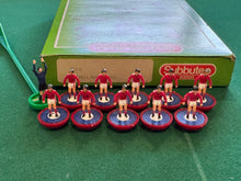 Load image into Gallery viewer, Subbuteo LW England Ref 570
