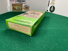 Load image into Gallery viewer, Subbuteo LW HP Barnsley/ Kalmar Ref 289
