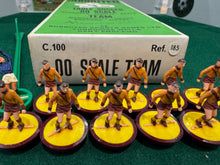 Load image into Gallery viewer, Subbuteo HW Team Motherwell Ref 185
