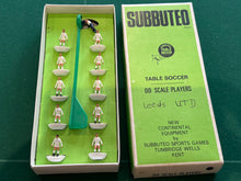 Load image into Gallery viewer, Subbuteo HW Team Leeds Ref 21
