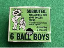 Load image into Gallery viewer, Subbuteo Ball Boy Set RARE YELLOW BASE
