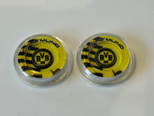 Load image into Gallery viewer, Borussia Dortmund Decals Tchaaa4 Figures and Tchaaa4 Arrow 2 Transparent HW Bases
