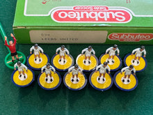 Load image into Gallery viewer, Subbuteo LW Leeds United Ref 594
