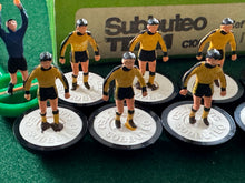 Load image into Gallery viewer, Subbuteo LW Wolves Ref 211
