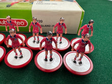 Load image into Gallery viewer, Subbuteo LW England 2nd Ref 720
