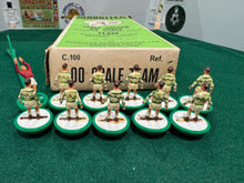 Load image into Gallery viewer, Subbuteo HW Team Celtic Ref 25

