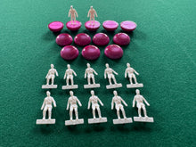 Load image into Gallery viewer, Colpani Modern Subbuteo LW Bases and Upaint Team
