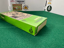 Load image into Gallery viewer, Subbuteo LW HP Barnsley/ Kalmar Ref 289
