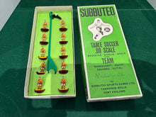 Load image into Gallery viewer, Subbuteo HW Team Motherwell Ref 185
