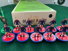 Load image into Gallery viewer, Subbuteo HW Team Barcelona Ref 19
