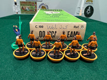 Load image into Gallery viewer, Subbuteo HW Team Wolverhampton Wanderers Ref 77
