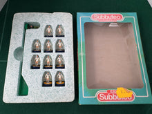 Load image into Gallery viewer, Subbuteo LW Leeds United Ref 645
