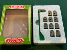 Load image into Gallery viewer, Subbuteo LW Newcastle Ref 8
