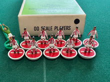 Load image into Gallery viewer, Subbuteo HW Team Stoke City Ref 4
