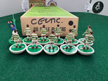Load image into Gallery viewer, Subbuteo HW Team Celtic Ref 25
