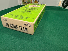 Load image into Gallery viewer, Subbuteo HW Team Leeds Ref 21
