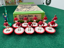 Load image into Gallery viewer, Subbuteo LW HP Barnsley/ Kalmar Ref 289
