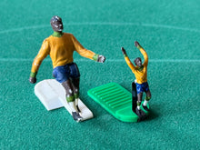 Load image into Gallery viewer, Subbuteo Brazil Ref 50 Corner Kicker and Throw in Figure
