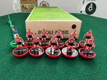 Load image into Gallery viewer, Subbuteo HW Team Southampton Ref 9
