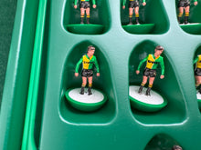 Load image into Gallery viewer, Subbuteo LW Manchester United 3rd Ref 792
