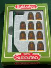 Load image into Gallery viewer, Subbuteo LW Liverpool 2nd Ref 572
