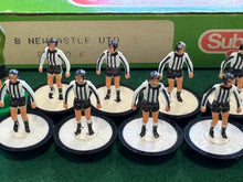 Load image into Gallery viewer, Subbuteo LW Newcastle Ref 8
