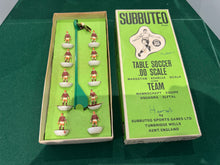 Load image into Gallery viewer, Subbuteo HW Team Hearts Ref 27
