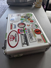 Load image into Gallery viewer, Subbuteo Team Carry Box
