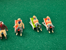 Load image into Gallery viewer, Subbuteo Cricket Spectators in Deckchairs x4
