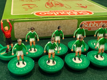 Load image into Gallery viewer, Subbuteo LW Northern Ireland Ref 393
