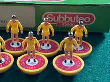 Load image into Gallery viewer, Subbuteo LW Liverpool 2nd Ref 572
