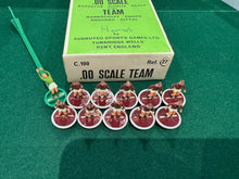 Load image into Gallery viewer, Subbuteo HW Team Hearts Ref 27

