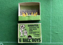 Load image into Gallery viewer, Subbuteo Ball Boy Set RARE YELLOW BASE
