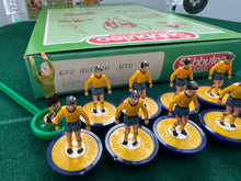 Load image into Gallery viewer, Subbuteo LW Oxford Ref 622
