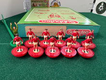 Load image into Gallery viewer, Subbuteo LW Nottingham Forest Ref 644
