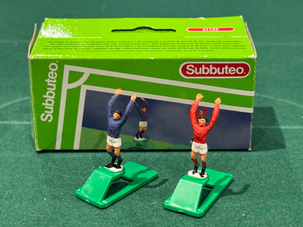 Subbuteo Throw in Figures Set