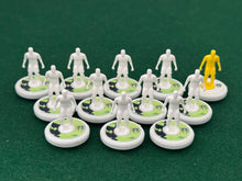 Load image into Gallery viewer, Leeds UnitedTeam on Sureshot Pro Bases
