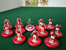 Load image into Gallery viewer, Arsenal on Tchaaa4 Arrow 2 Red Bases
