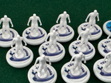 Load image into Gallery viewer, Tottenham Hotspur Team on Sureshot Pro Bases
