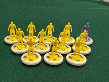 Load image into Gallery viewer, Villarreal Team on Advantage Pro Bases
